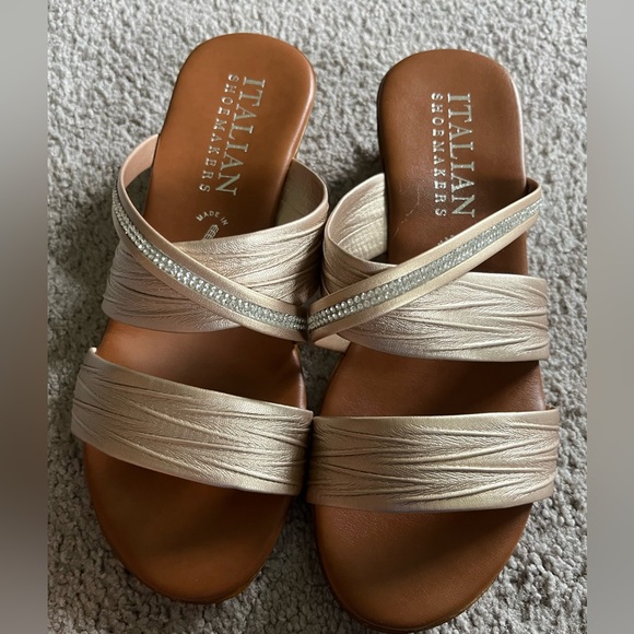 Italian Shoemakers Shoes - Italian Shoemakers Size 6 Sandals